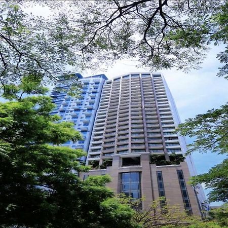 One Bedroom Apartment With Netflix At Greenbelt Makati Manila Zewnętrze zdjęcie