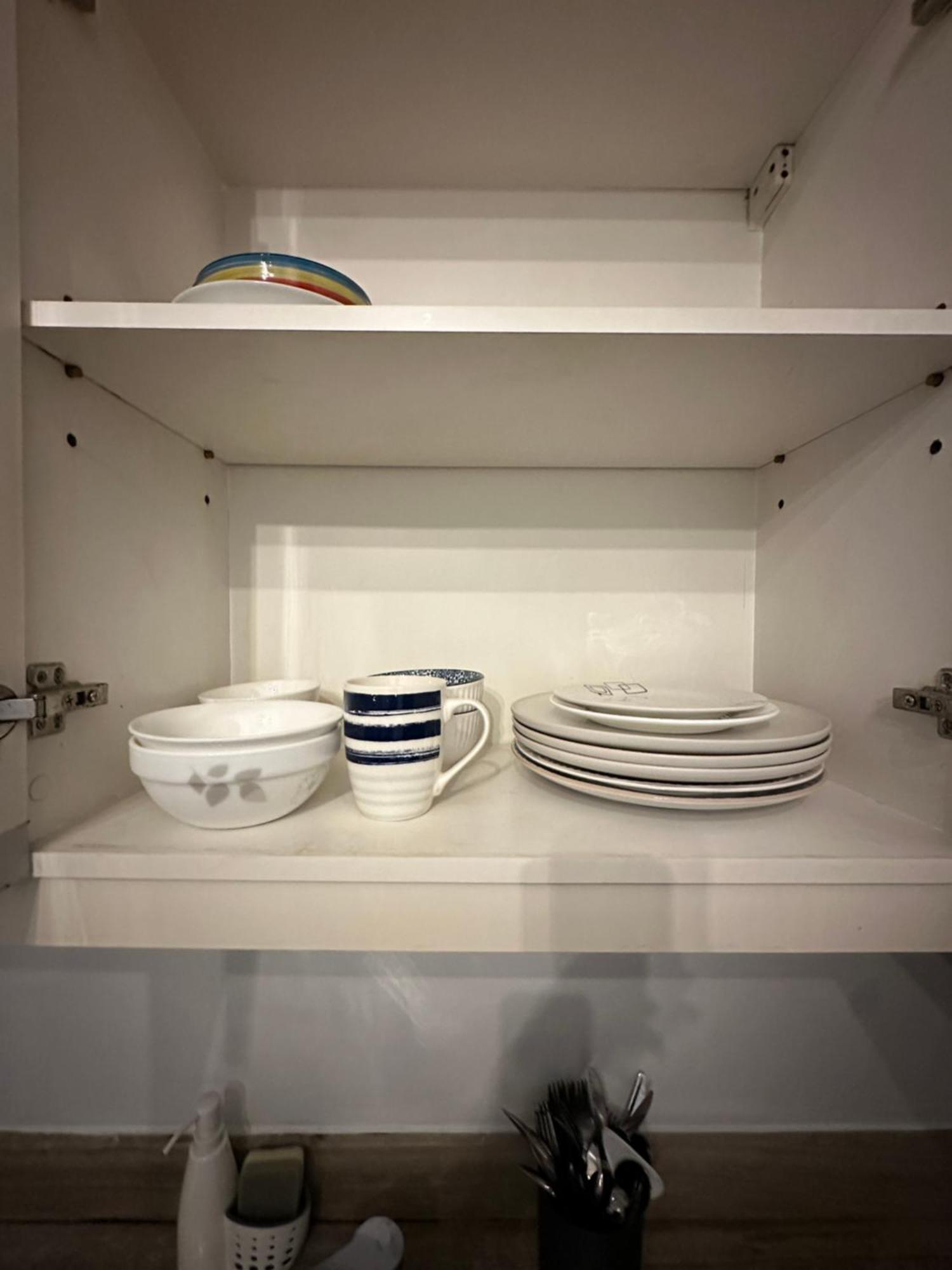 One Bedroom Apartment With Netflix At Greenbelt Makati Manila Zewnętrze zdjęcie